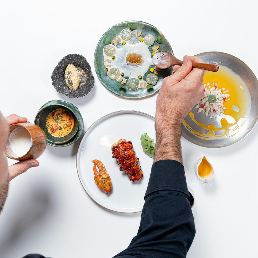 Menu « Signature AM » au déjeuner avec notre sélection de vins au verre