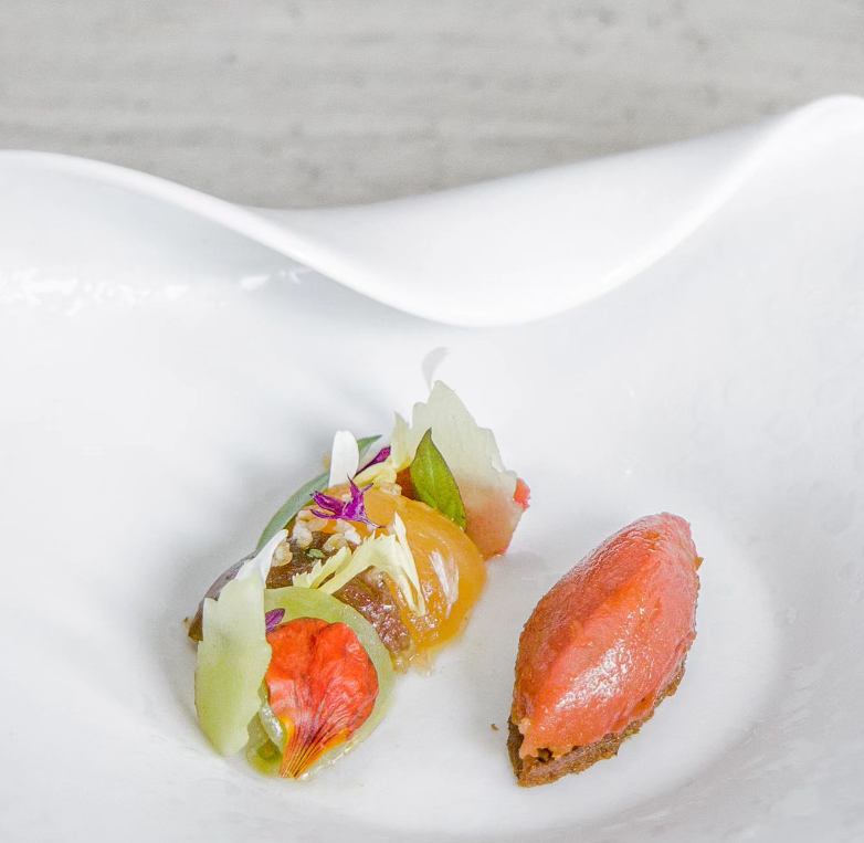 Menu dégustation en 8 services avec accord mets & vins prestiges pour 2 personnes